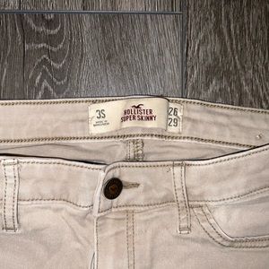 Hollister khaki pants size 26